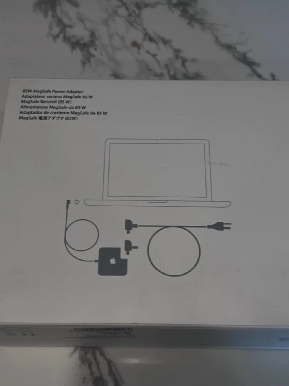 Original APPLE MacBook Pro 85W MagSafe Power Adapter Charger MC556LL/B A1343(8)
